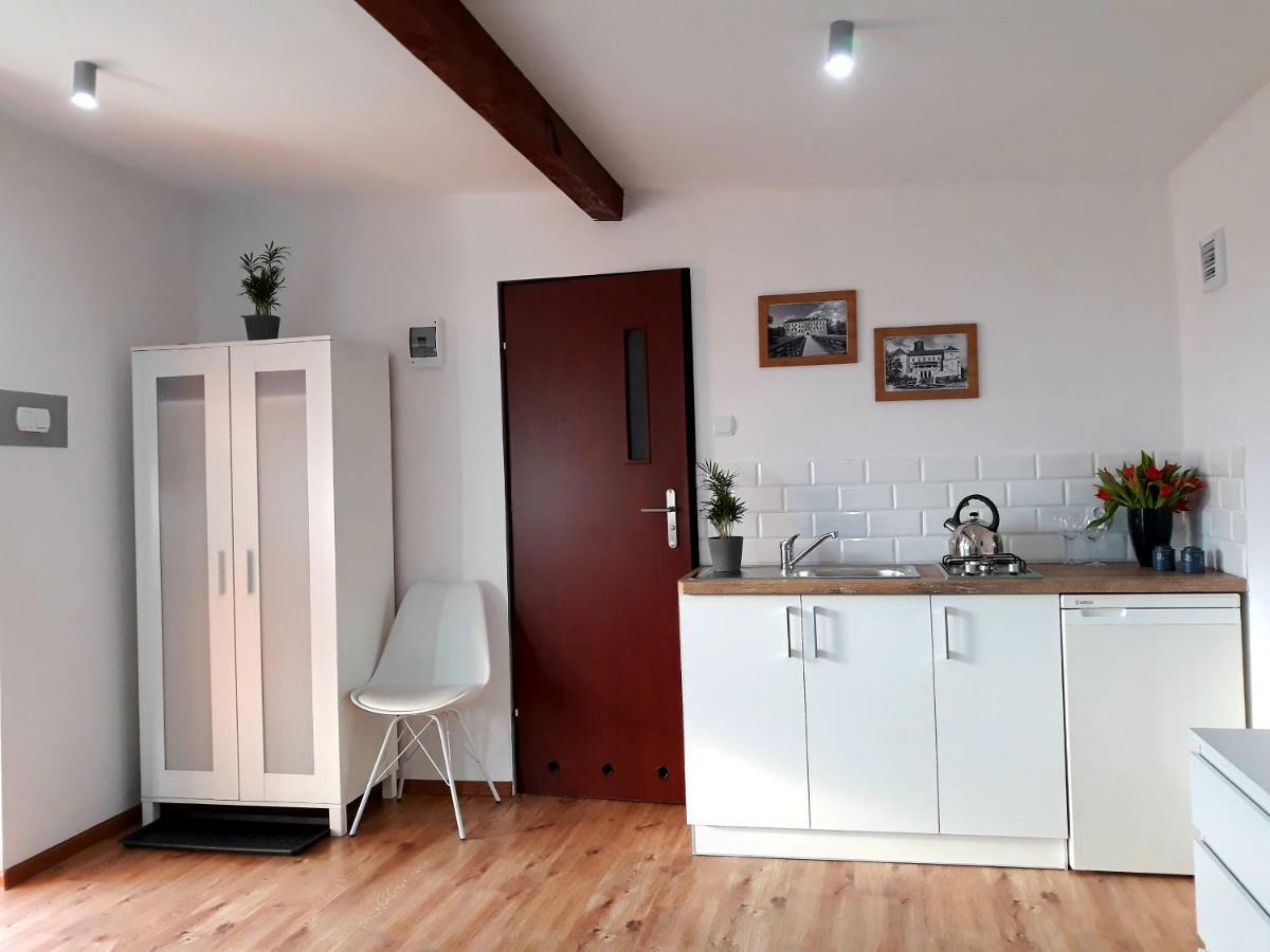 Zielone Zacisze Uniejow Exterior foto