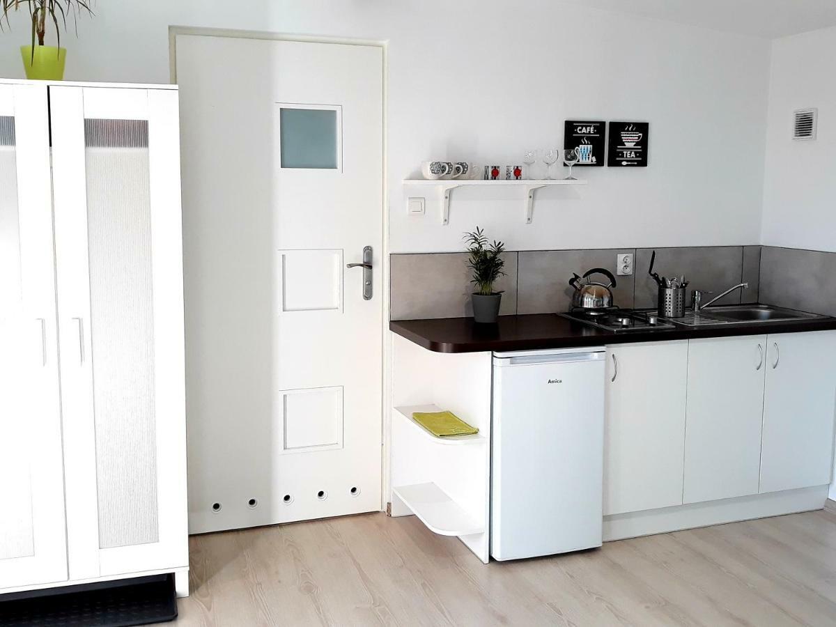 Zielone Zacisze Uniejow Exterior foto
